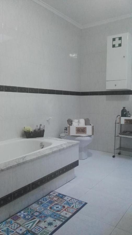 El Rincon De Rebe Apartman Melide Kültér fotó