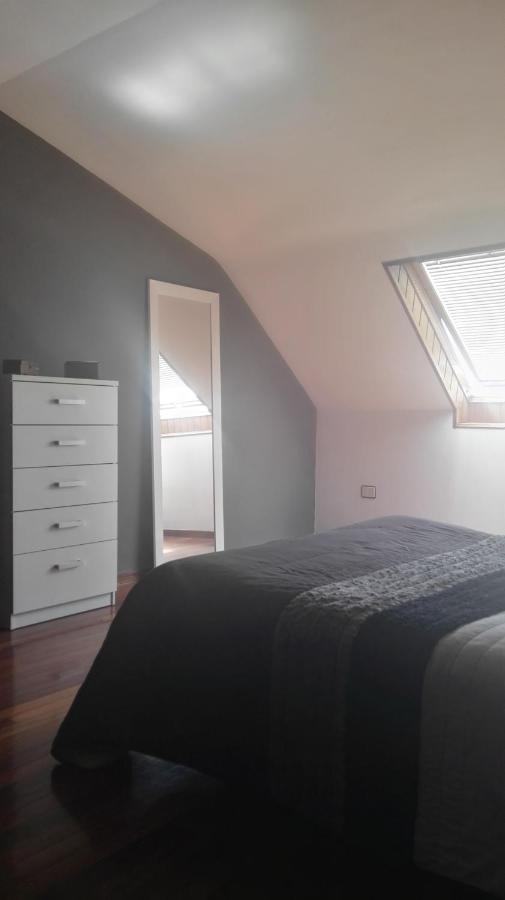 El Rincon De Rebe Apartman Melide Kültér fotó