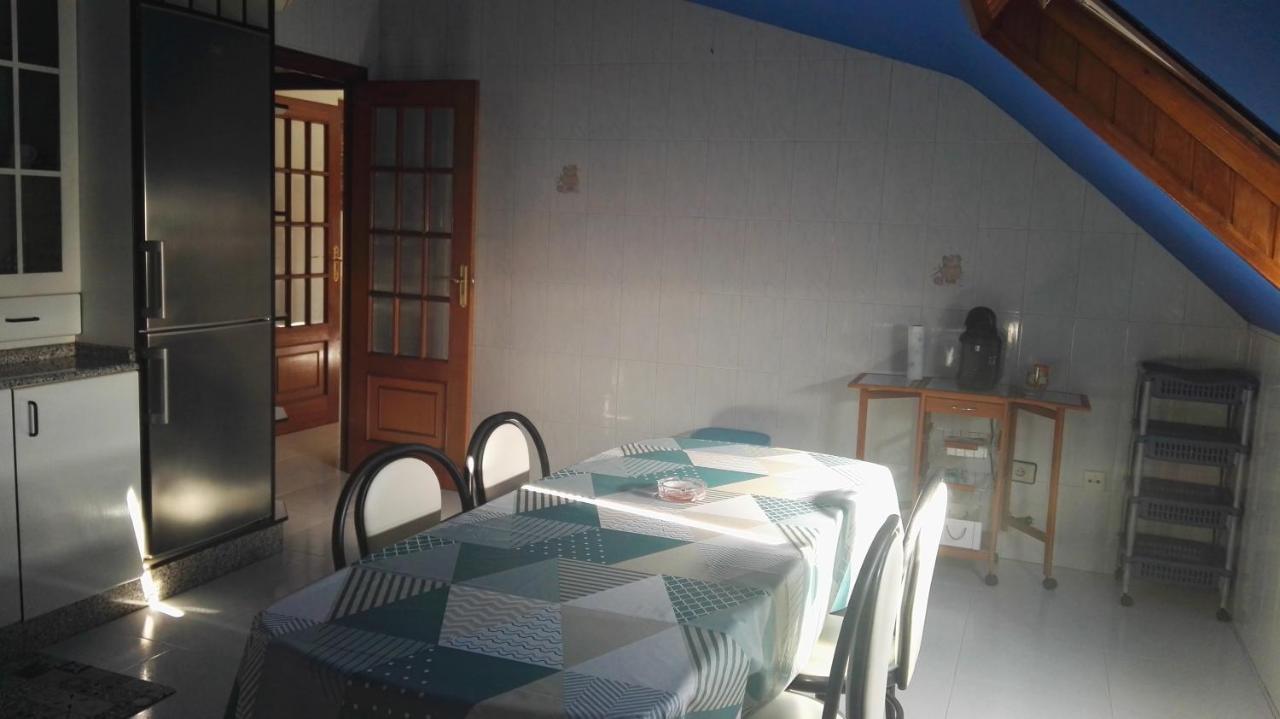 El Rincon De Rebe Apartman Melide Kültér fotó